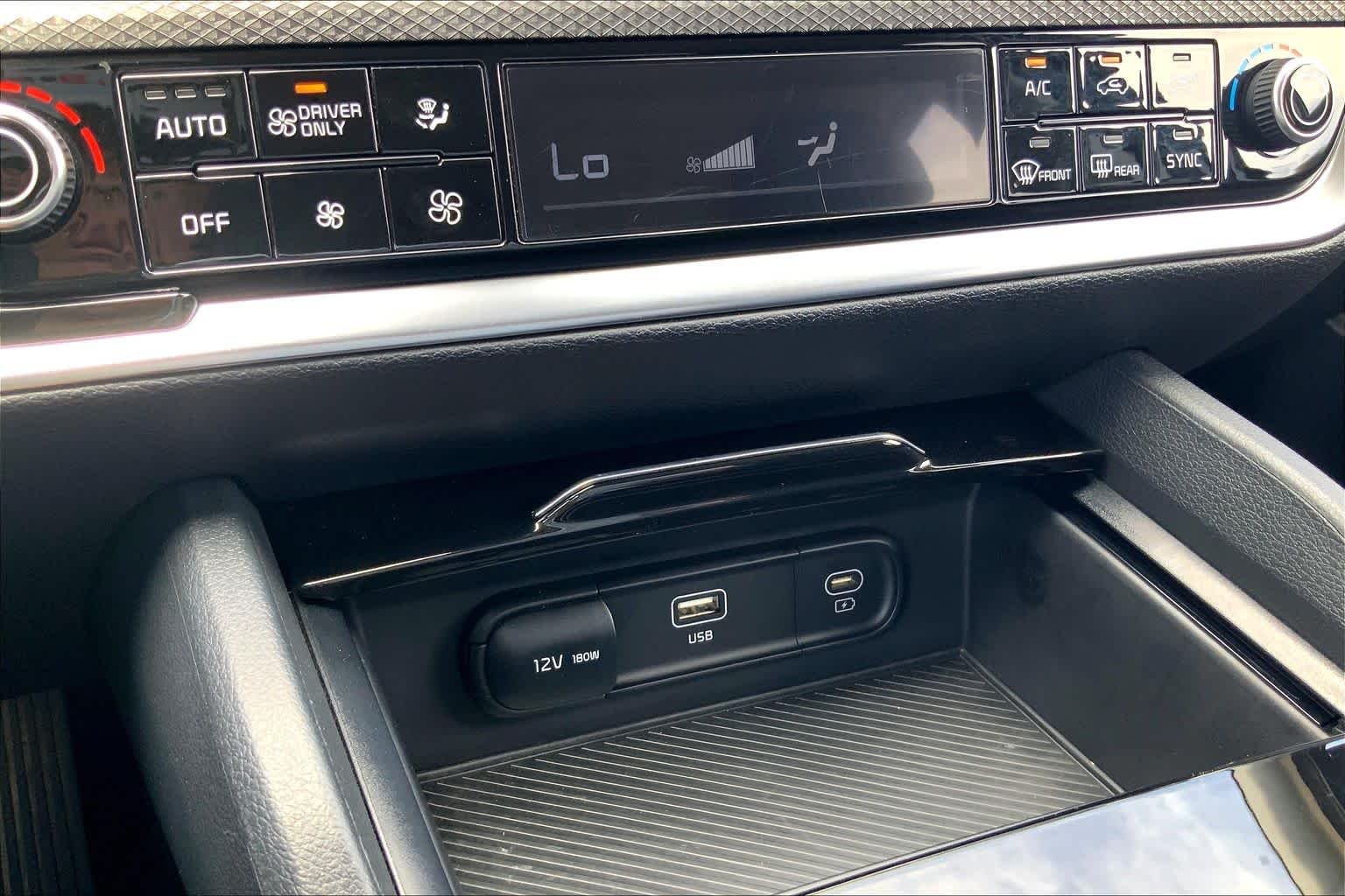 Used 2024 Steel Gray Kia LX image 27