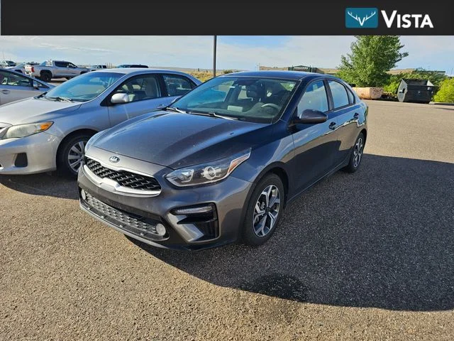 2021 Kia Forte LXS AT's photo
