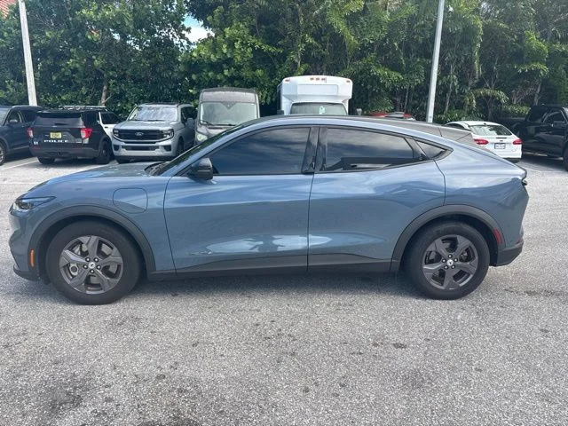 Certified Used 2023 Vapor Blue Ford Select image 31