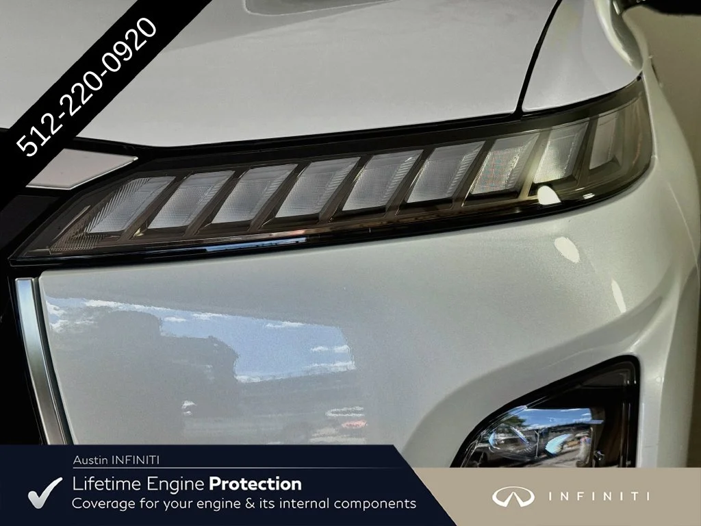 New 2027 White INFINITI LUXE image 41