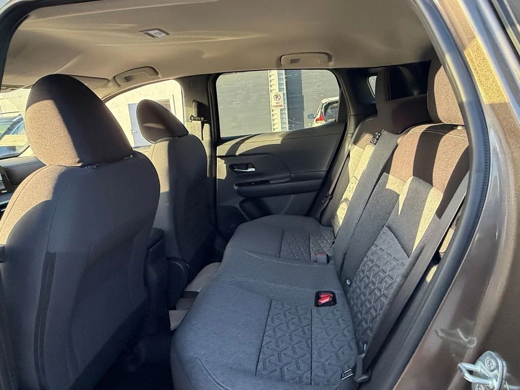 New 2026 Canyon Bronze Metallic Nissan SV image 7