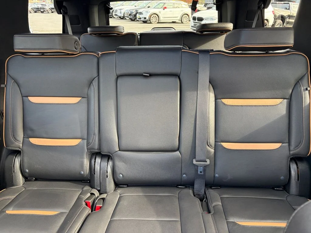 2023 GMC Yukon AT4 - Photo 23