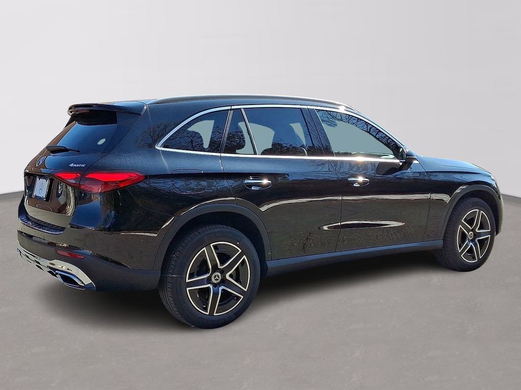 New 2026 Black Mercedes-Benz GLC 300 image 20
