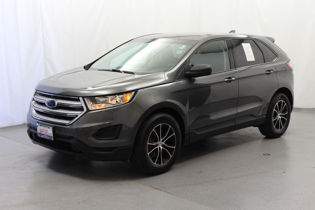 Used 2016 Magnetic Metallic Ford SE image 14