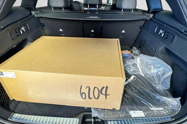 New 2026 Graphite Grey Metallic Mercedes-Benz GLC 300 image 52