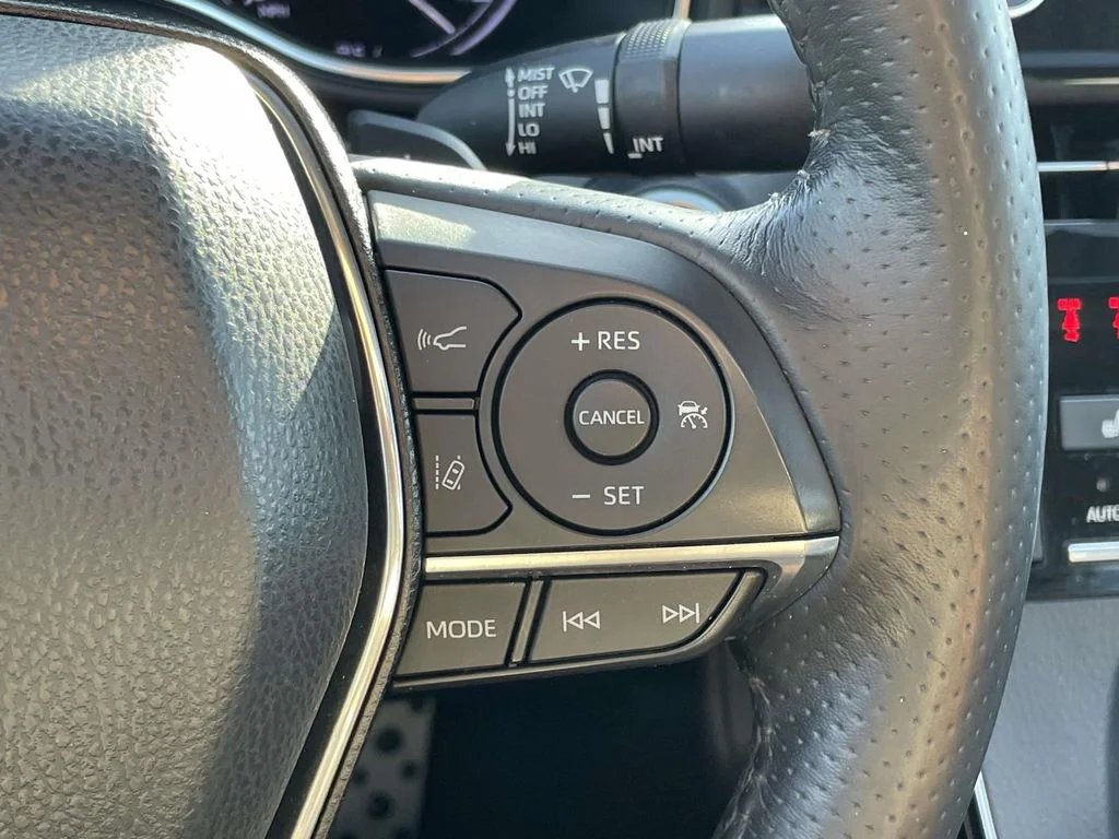 Used 2021 Wind Chill Pearl Toyota XSE Nightshade image 12