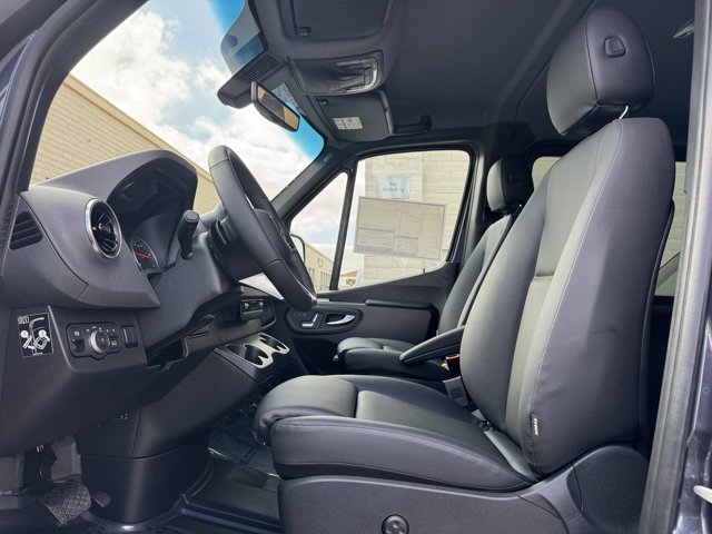 New 2026 Tenorite Gray Metallic Mercedes-Benz  image 2