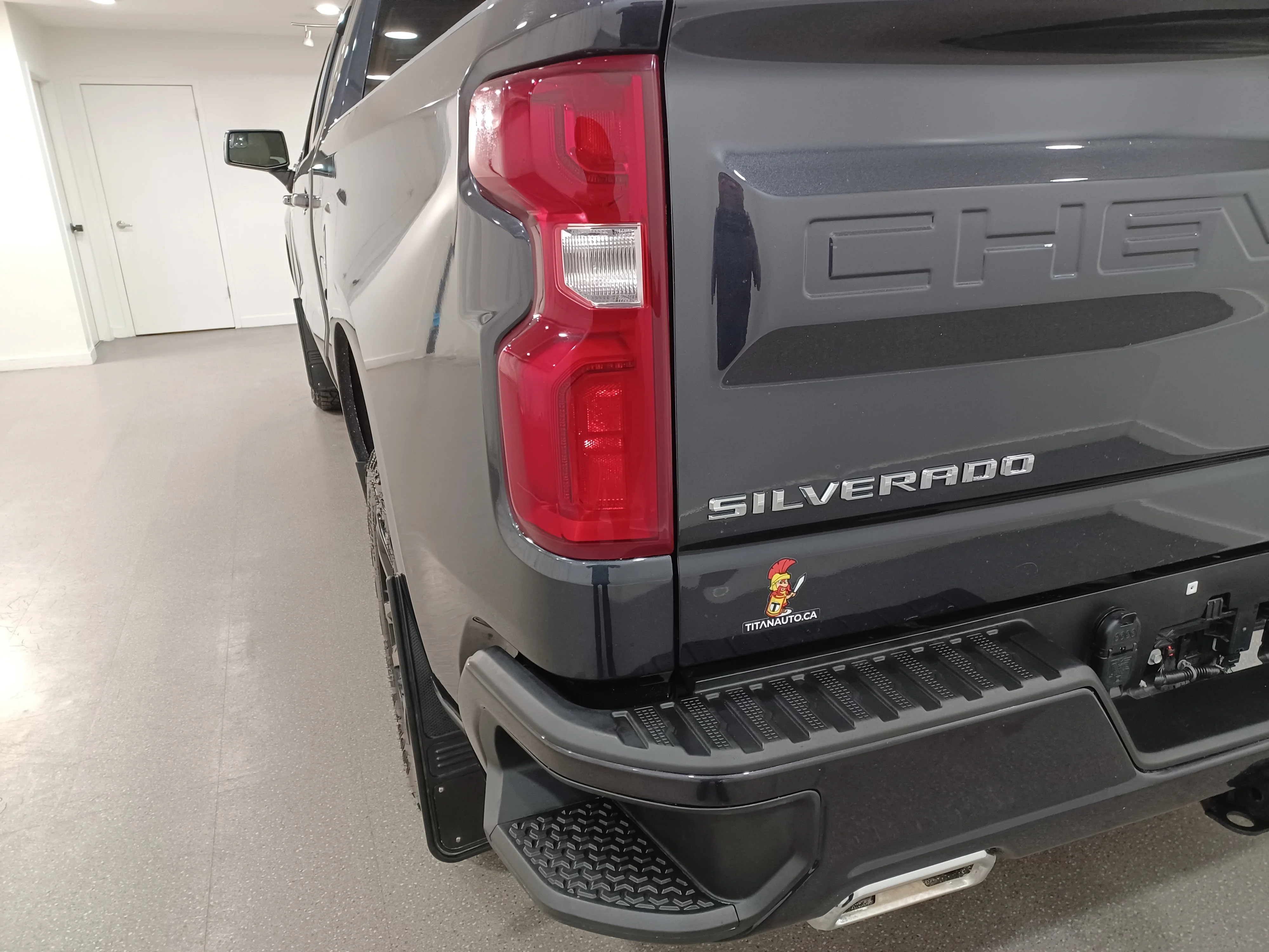 Certified Used 2024 Dark Ash Metallic Chevrolet RST 4x4*3.0L Duramax Diesel | Adaptive Cruise | Remote Start | Nav | Htd Leather | Htd Wheel | Bose image 20