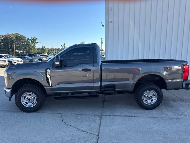 Used 2026 Gray Ford XL image 2