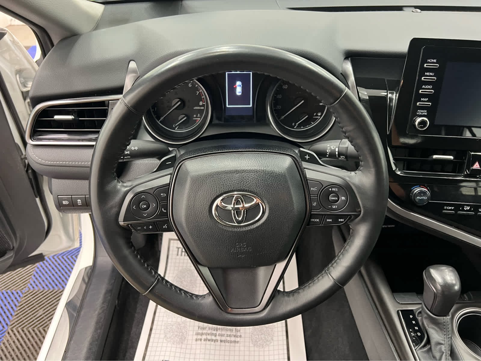 Used 2024 Ice Cap Toyota SE image 23