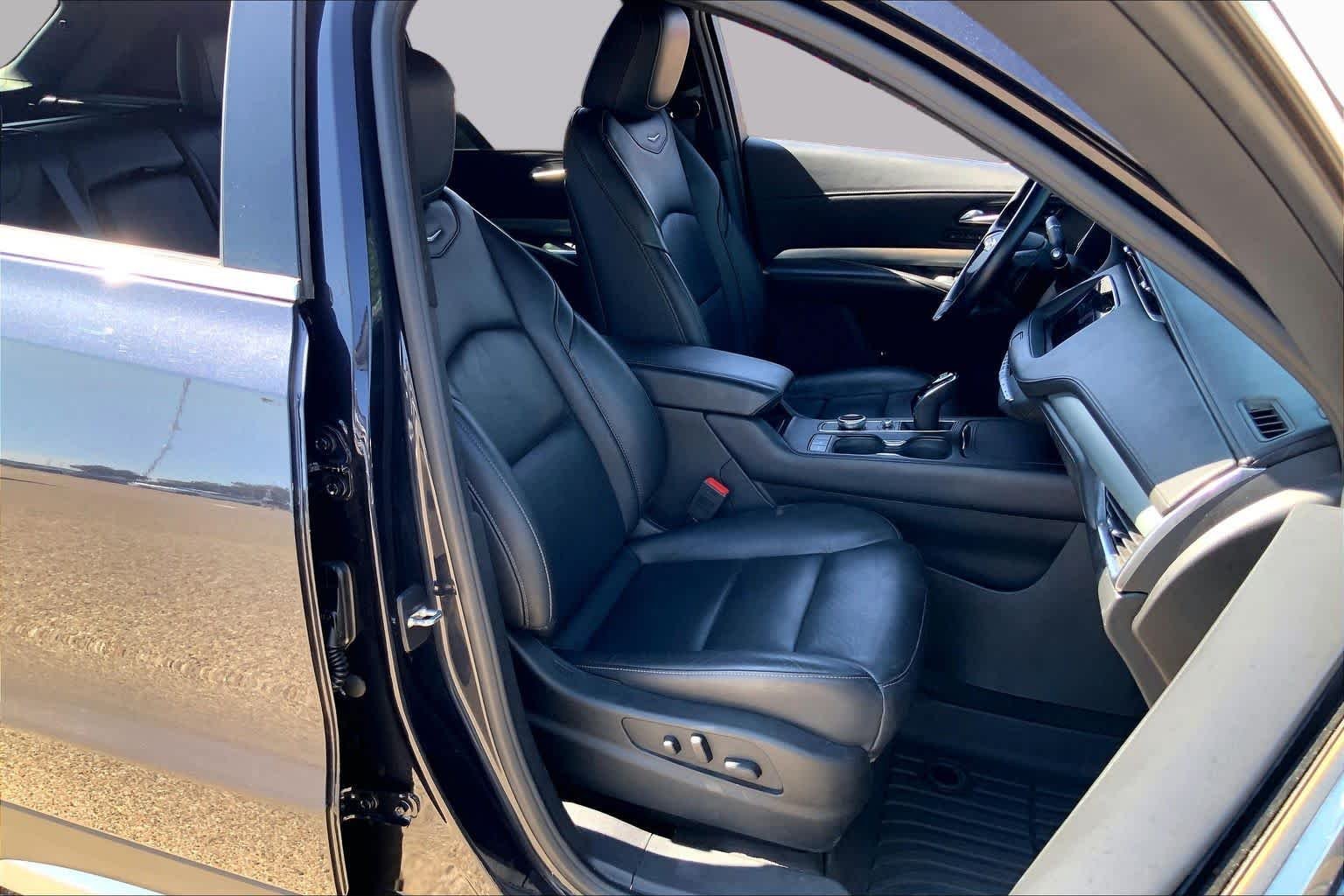 Used 2023 Galactic Grey Metallic Cadillac FWD Premium Luxury image 9