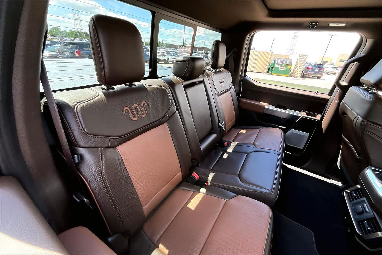 Used 2025 Star White Metallic Tri-Coat/Marsh Gray Ford King Ranch image 19