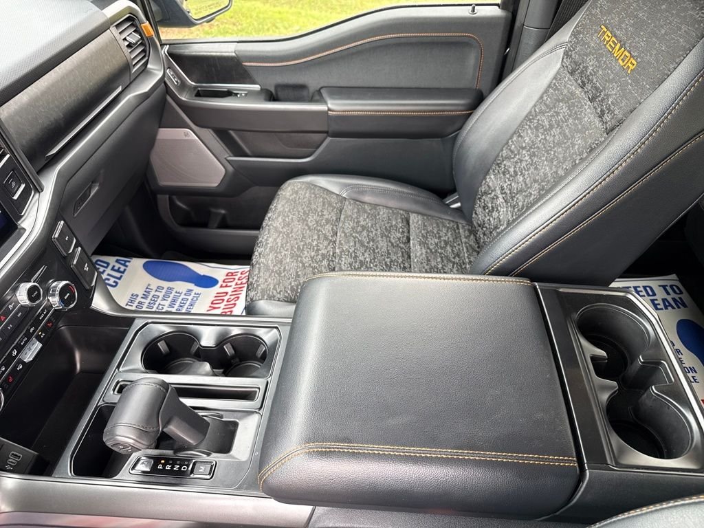 Used 2025 Antimatter Blue Metallic Ford Tremor image 35