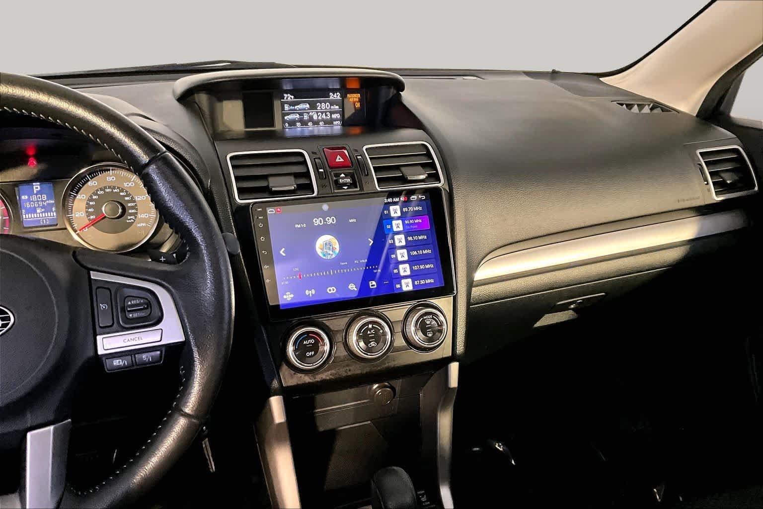 Used 2018 Crystal White Pearl Subaru Premium image 7