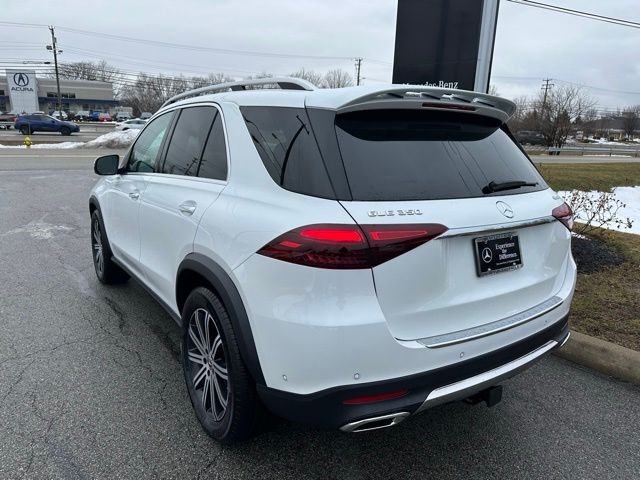 Used 2026 MANUFAKTUR Moonlight White Metallic Mercedes-Benz GLE 350 image 3
