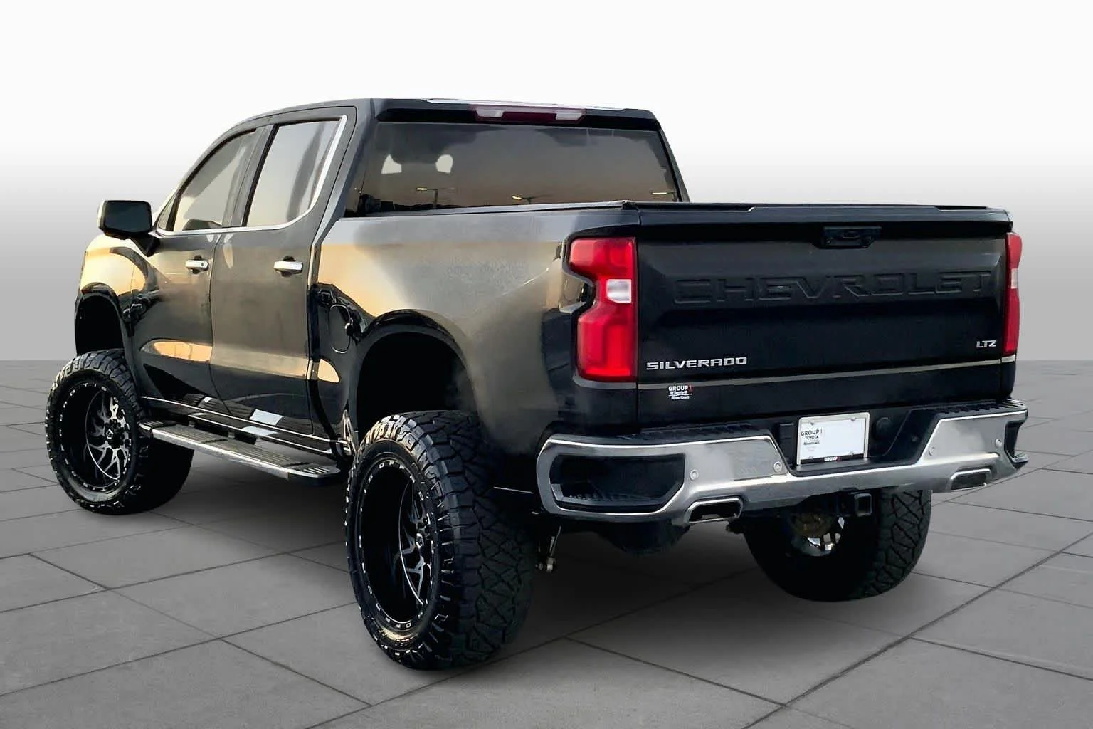 Used 2022 Black Chevrolet LTZ image 12