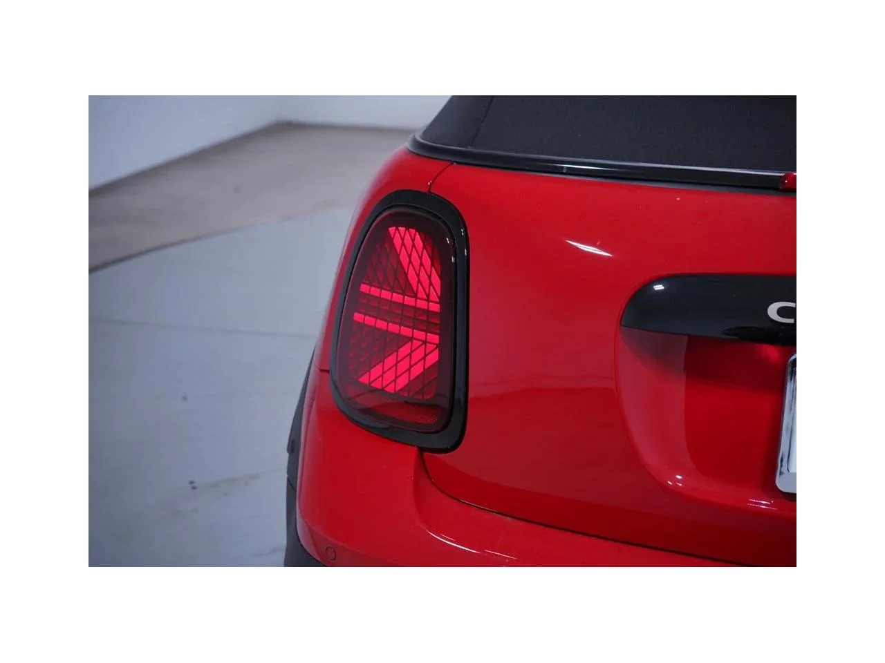 New 2026 Chili Red II MINI SIGNATURE PLUS image 5