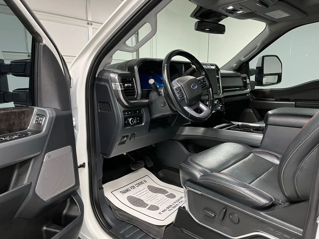 Used 2023 White Ford Lariat image 20