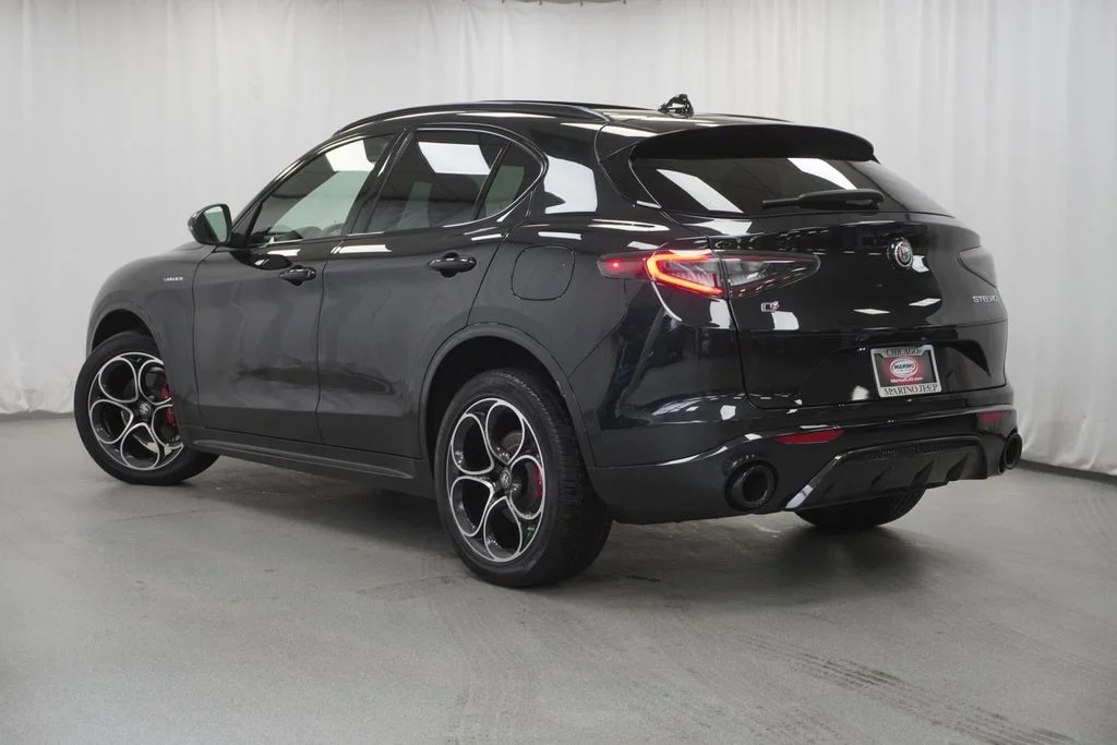 Used 2024 Black Alfa Romeo Veloce image 17