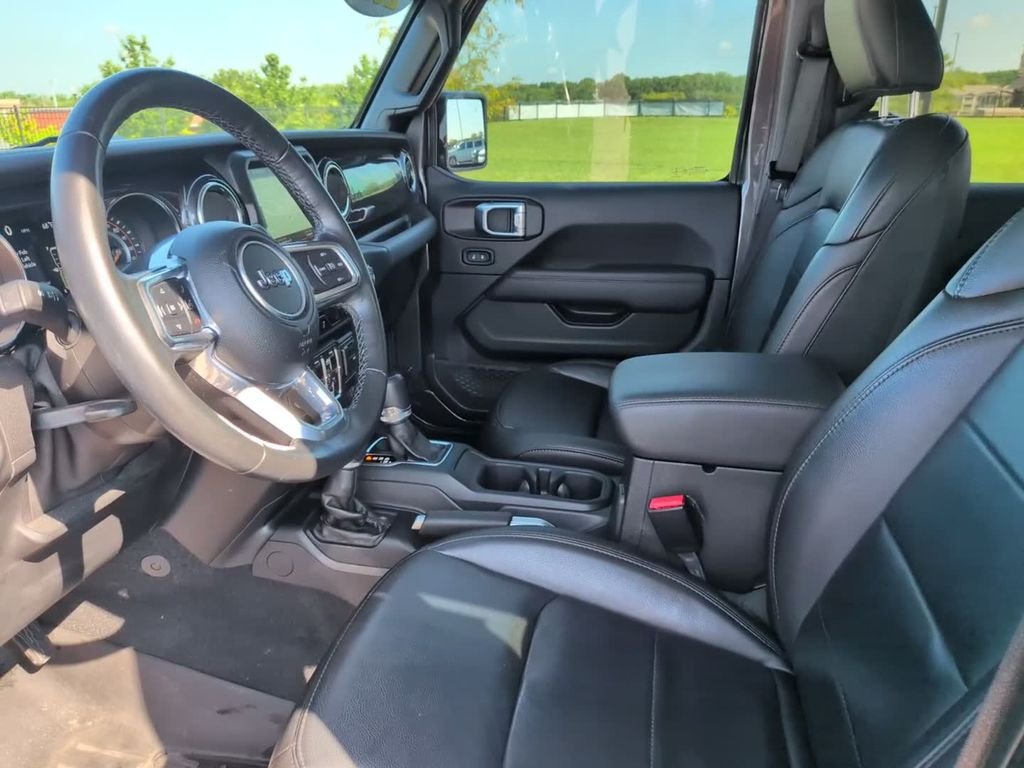 Certified Used 2021 Gray Jeep Unlimited Sahara Altitude image 19