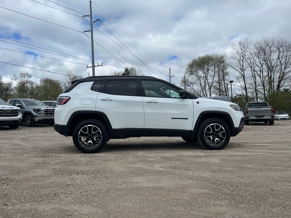 Used 2025 Bright White Clearcoat Jeep Trailhawk image 6