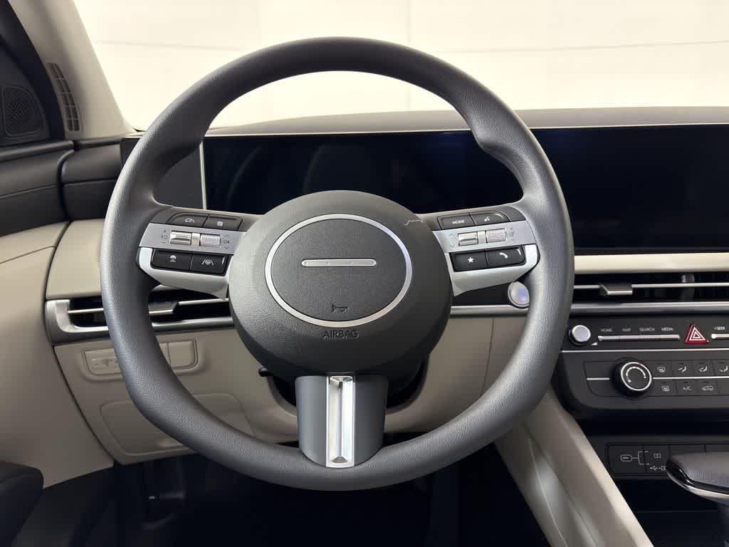 New 2026 Serenity White Pearl Hyundai SE FWD image 20