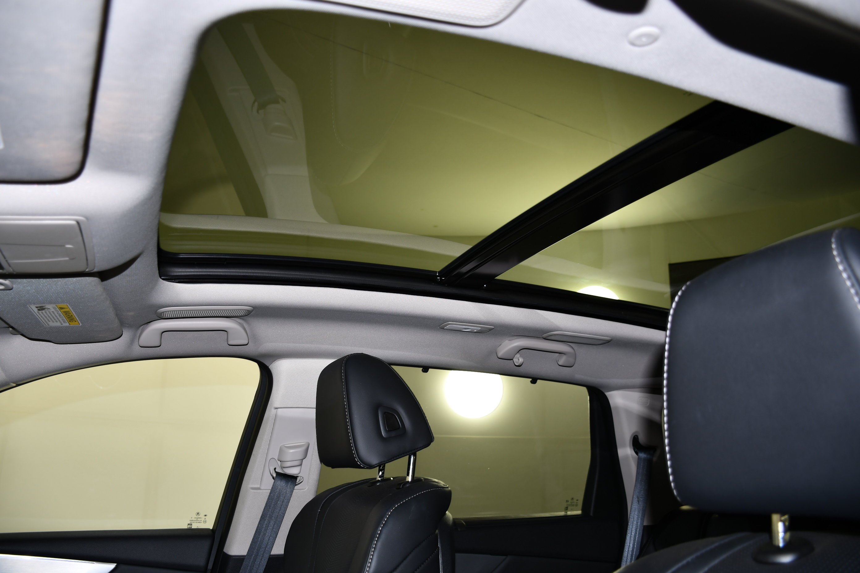 2025 Acura MDX Technology Package - Photo 92