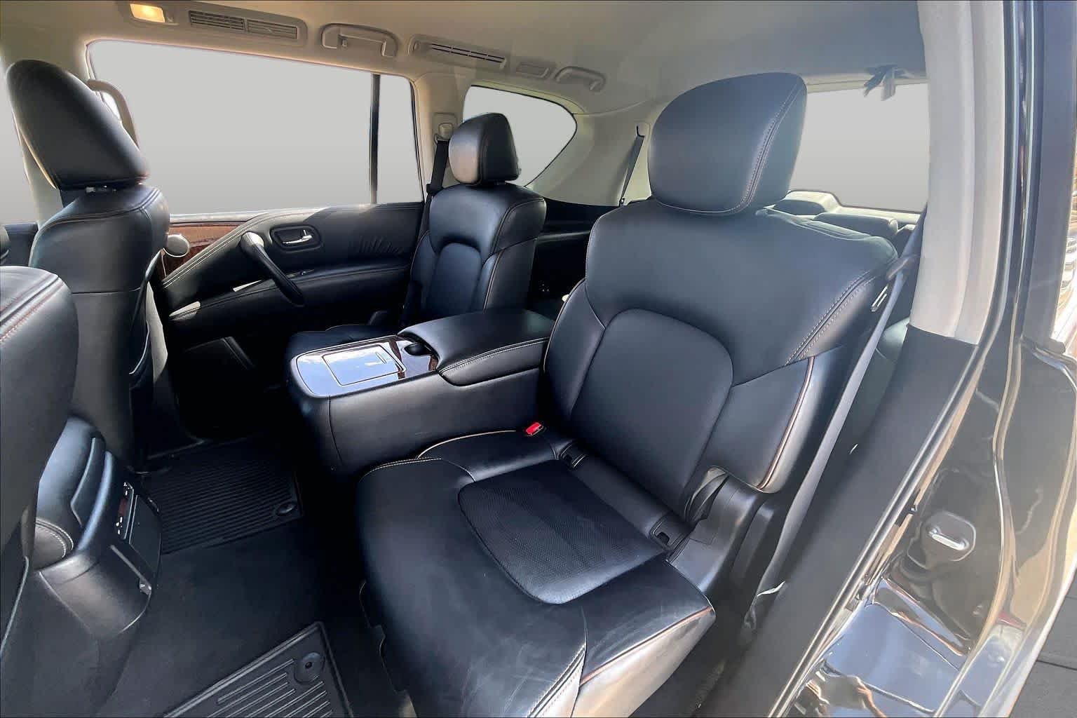 Used 2020 Super Black Nissan SL image 21