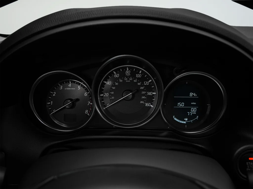 Used 2016 Silver Mazda Sport image 20
