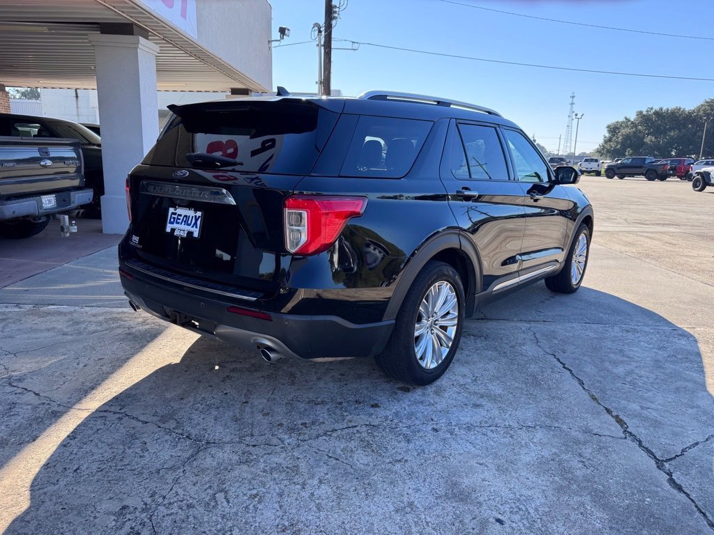 Used 2021 Black Ford Limited image 7