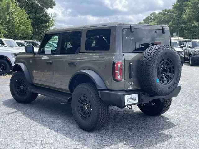 New 2026 Gray Ford Outer Banks image 4
