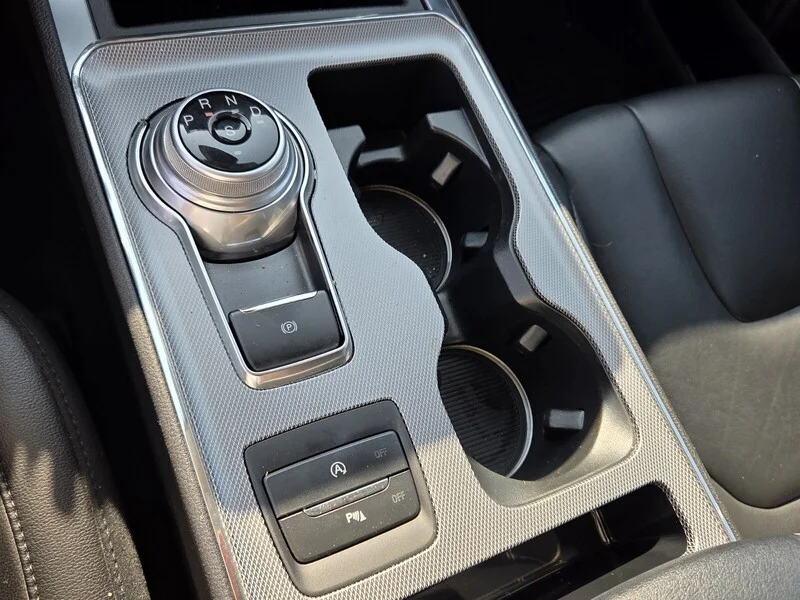 Used 2021 White Metallic FORD TITANIUM image 23