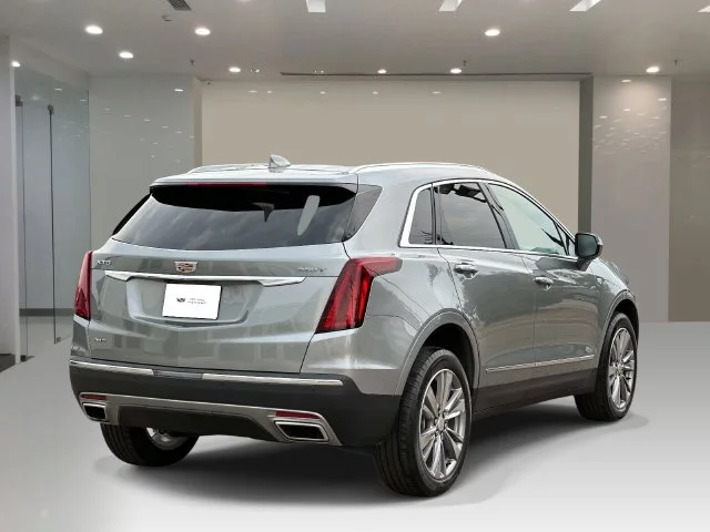 Certified Used 2025 Silver Cadillac Premium Luxury image 5