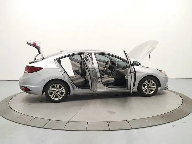 Used 2020 Silver Hyundai SEL image 16
