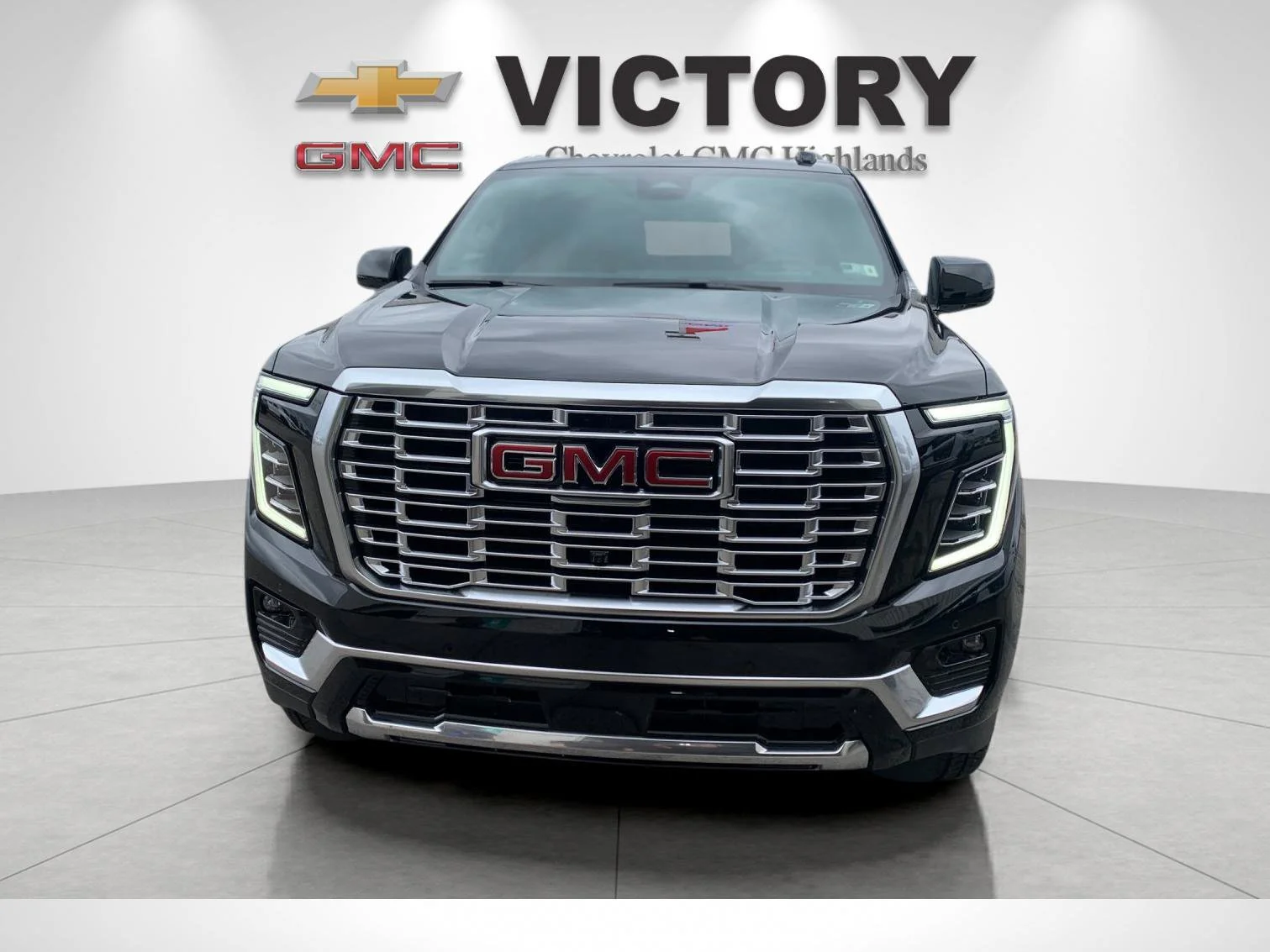 2026 GMC Yukon Denali - Photo 8