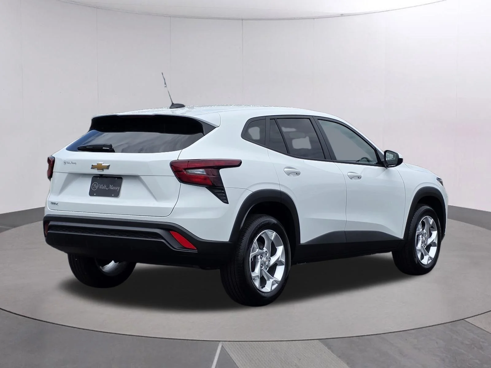 Used 2026 Summit White Chevrolet LS image 7