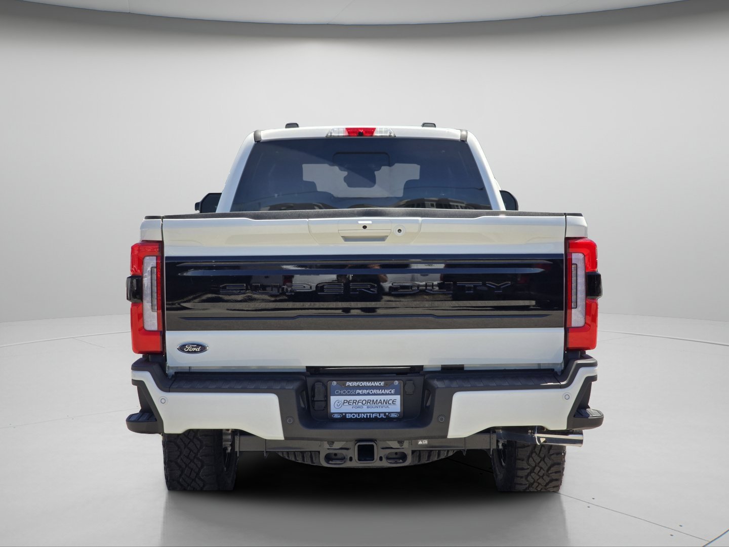 New 2026 Star White Metallic Tri-Coat Ford Platinum image 25