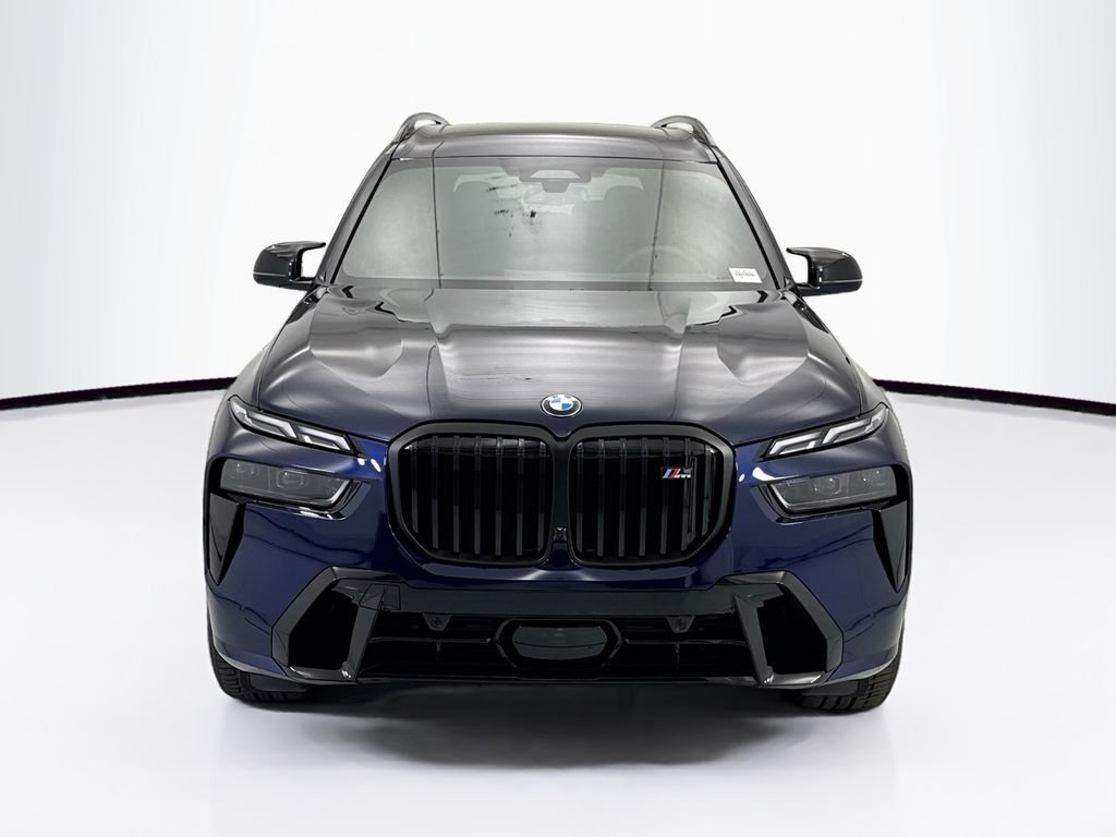 New 2027 Blue BMW M60i image 2