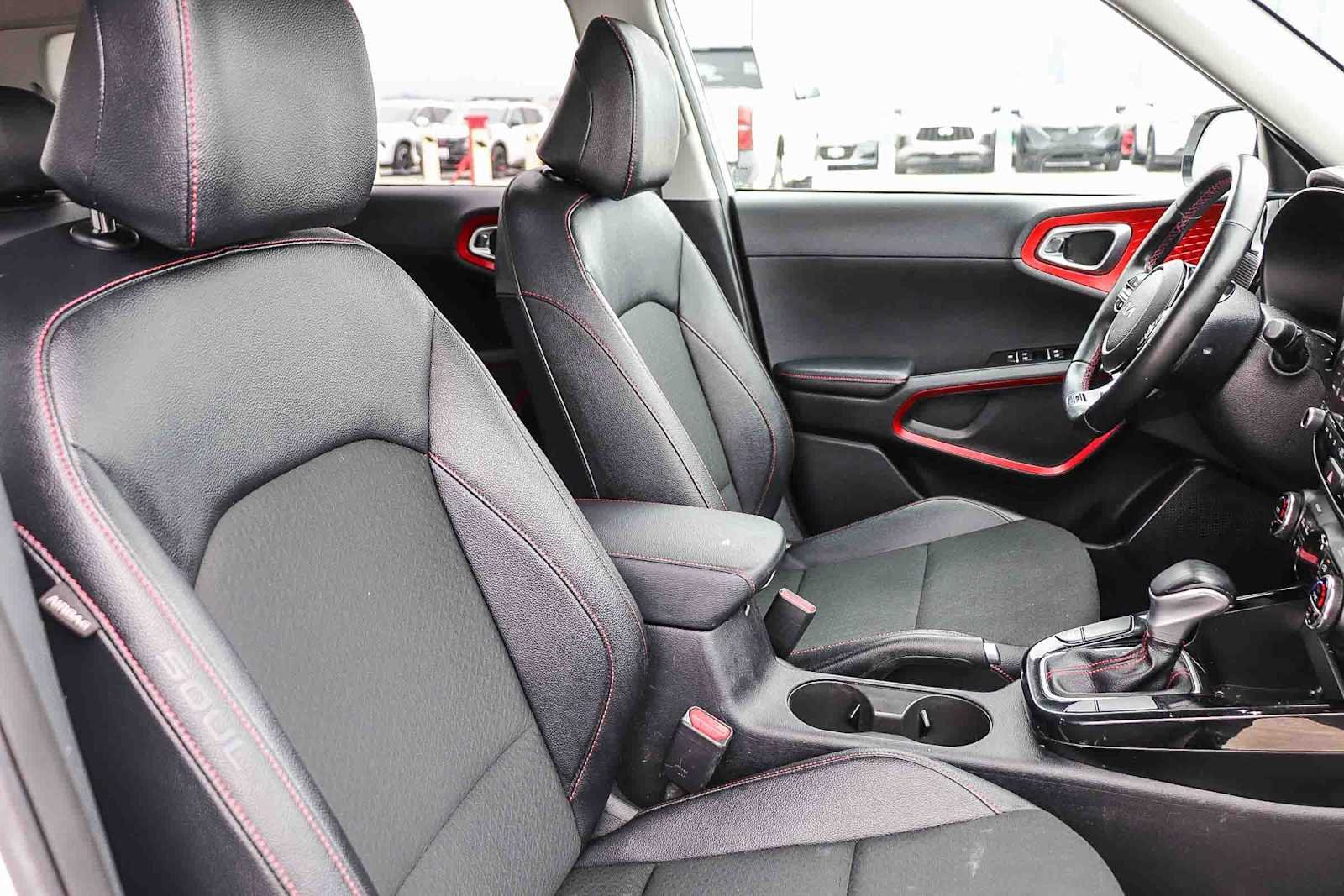 Used 2023 Snow White Pearl Kia GT-Line image 17
