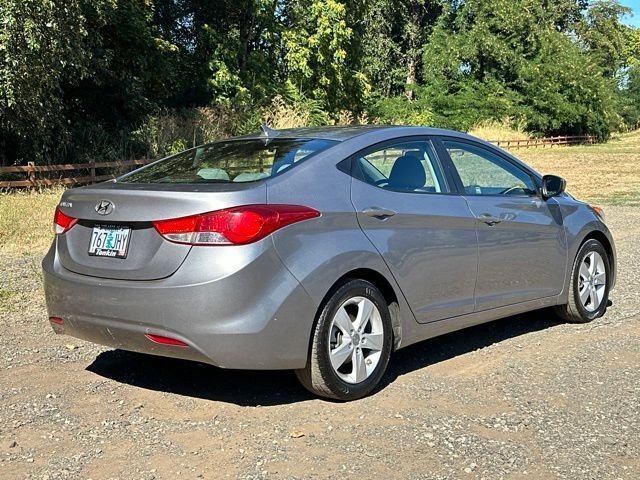 Used 2012 Titanium Gray Metallic Hyundai GLS image 9