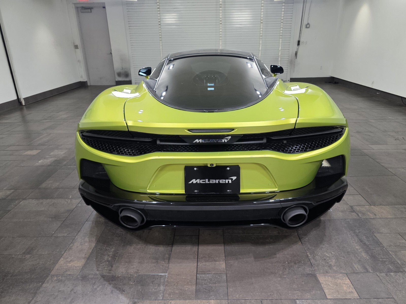 Used 2022 Flux Green McLaren  image 5