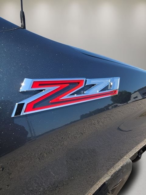 Used 2019 Gray Chevrolet LT Trail Boss image 17