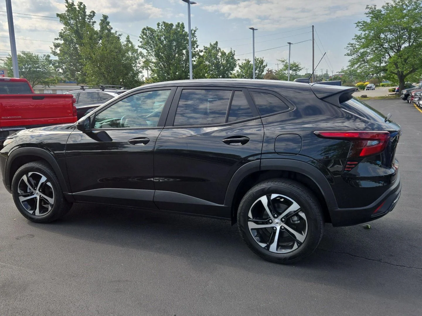 Used 2024 Mosaic Black Metallic Chevrolet 1RS image 3