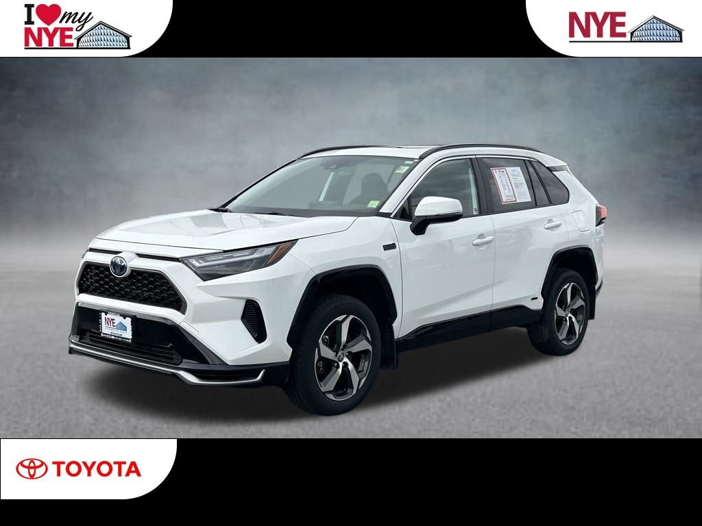 Used 2023 Ice Toyota SE image 1