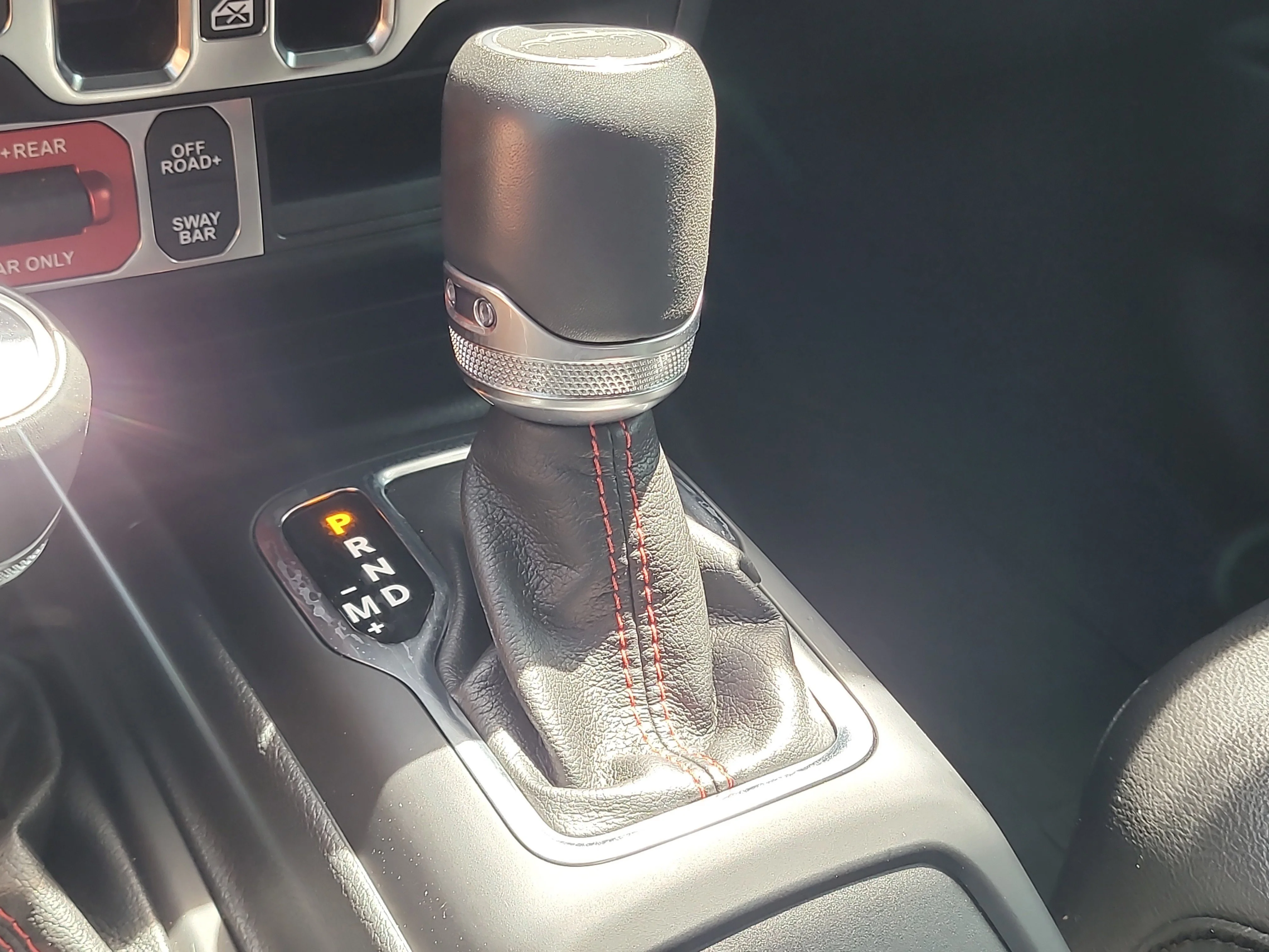 Used 2022 Bright White Clearcoat Jeep Rubicon image 27