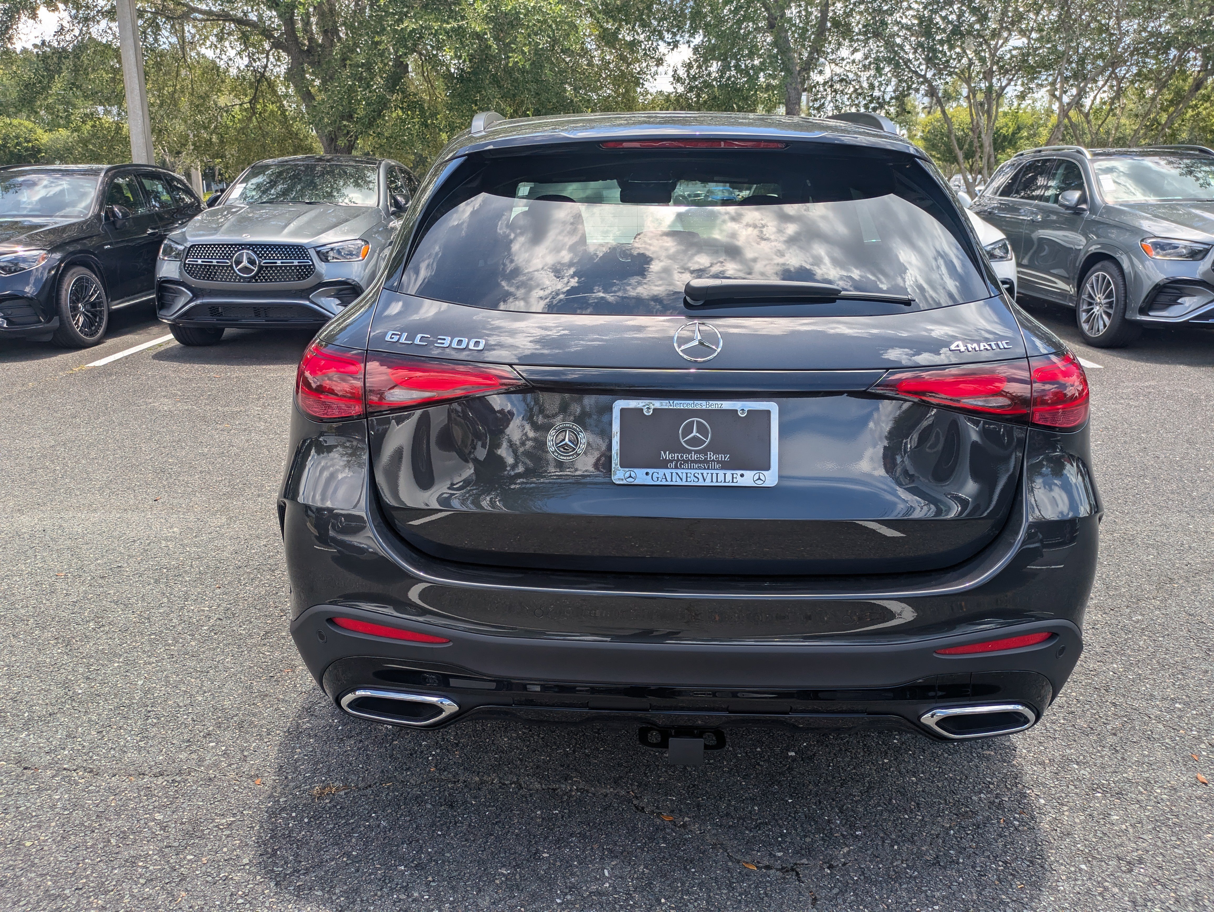 New 2026 Graphite Grey Metallic Mercedes-Benz GLC 300 image 5