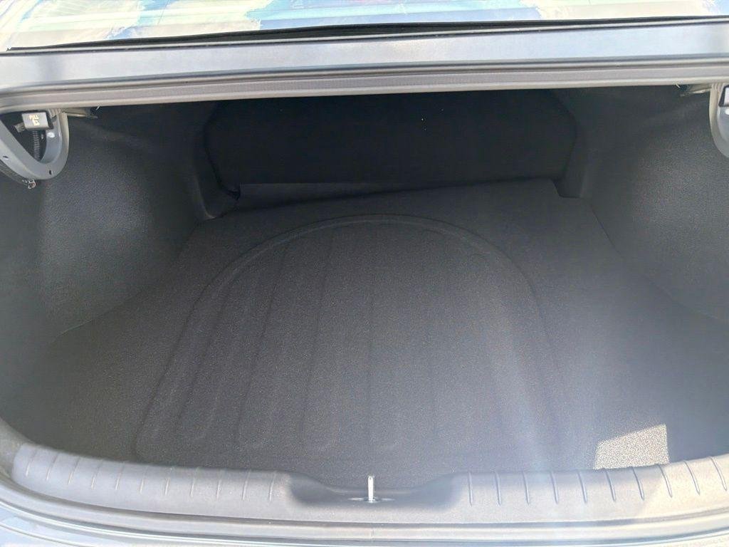 New 2026 Gray Hyundai SE image 9