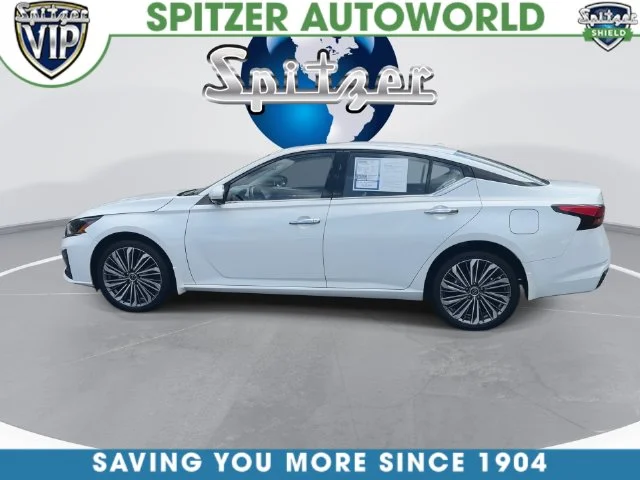 Used 2023 White Nissan 2.5 SL image 7