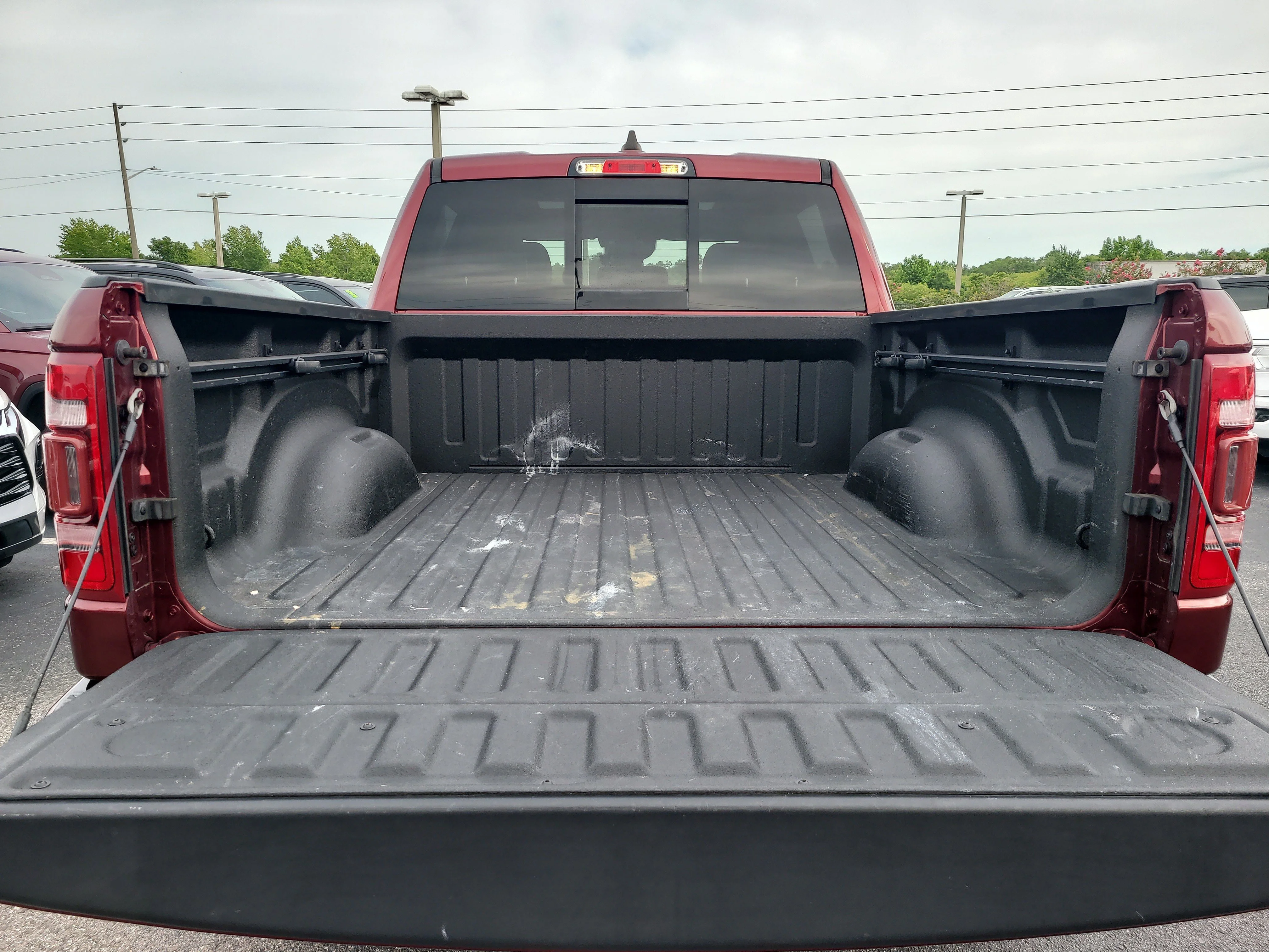 Used 2023 Delmonico Red Pearlcoat Ram Laramie image 8