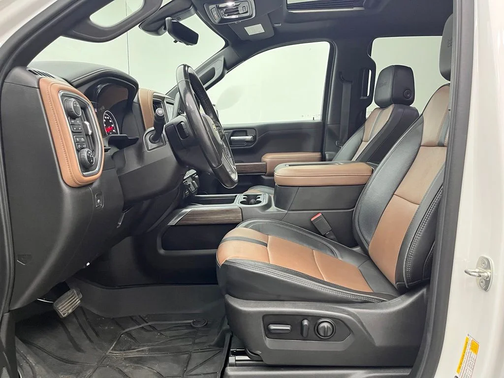 Used 2022 Beige Chevrolet High Country image 19